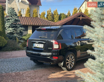 Черный Джип Компас, объемом двигателя 2.4 л и пробегом 176 тыс. км за 9400 $, фото 10 на Automoto.ua