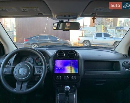Чорний Джип Compass, об'ємом двигуна 2.36 л та пробігом 145 тис. км за 11690 $, фото 12 на Automoto.ua