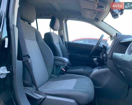 Чорний Джип Compass, об'ємом двигуна 2.36 л та пробігом 145 тис. км за 11690 $, фото 11 на Automoto.ua