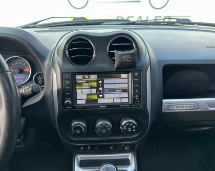 Черный Джип Компас, объемом двигателя 2.4 л и пробегом 266 тыс. км за 10990 $, фото 19 на Automoto.ua