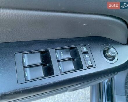 Чорний Джип Compass, об'ємом двигуна 2.36 л та пробігом 145 тис. км за 11690 $, фото 15 на Automoto.ua