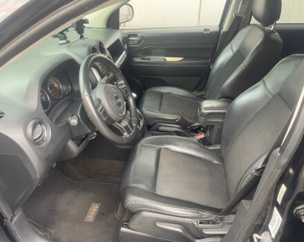 Черный Джип Компас, объемом двигателя 2.4 л и пробегом 180 тыс. км за 11200 $, фото 7 на Automoto.ua