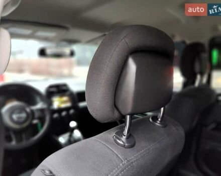 Чорний Джип Compass, об'ємом двигуна 2.4 л та пробігом 115 тис. км за 8990 $, фото 44 на Automoto.ua