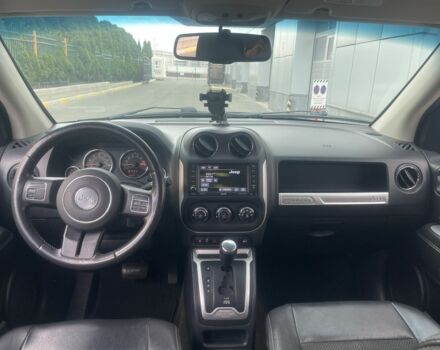 Черный Джип Компас, объемом двигателя 2.4 л и пробегом 180 тыс. км за 11200 $, фото 11 на Automoto.ua