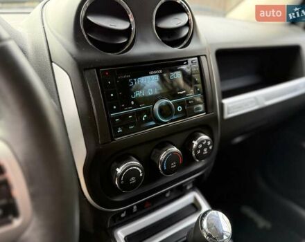 Чорний Джип Compass, об'ємом двигуна 2.36 л та пробігом 166 тис. км за 10900 $, фото 19 на Automoto.ua