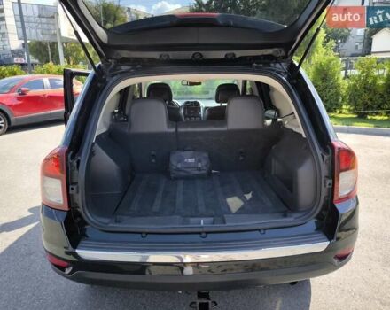 Черный Джип Компас, объемом двигателя 2.36 л и пробегом 173 тыс. км за 9990 $, фото 2 на Automoto.ua