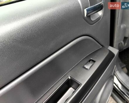 Чорний Джип Compass, об'ємом двигуна 2.4 л та пробігом 115 тис. км за 8990 $, фото 43 на Automoto.ua