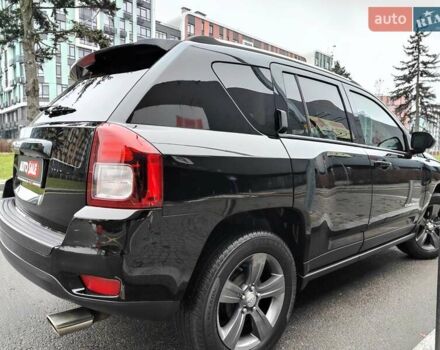Чорний Джип Compass, об'ємом двигуна 2.4 л та пробігом 115 тис. км за 8990 $, фото 22 на Automoto.ua