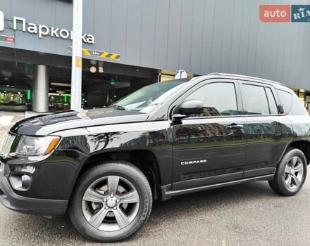 Чорний Джип Compass, об'ємом двигуна 2.4 л та пробігом 115 тис. км за 8990 $, фото 8 на Automoto.ua