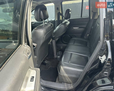 Черный Джип Компас, объемом двигателя 2.36 л и пробегом 259 тыс. км за 9100 $, фото 18 на Automoto.ua