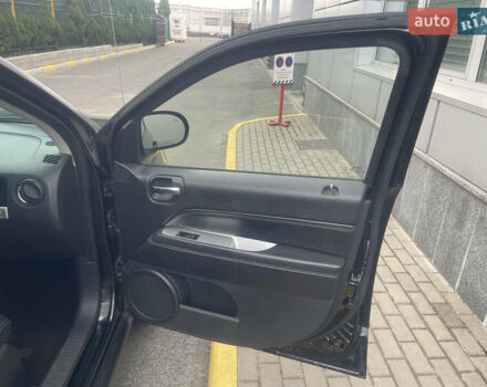 Чорний Джип Compass, об'ємом двигуна 2.36 л та пробігом 180 тис. км за 11200 $, фото 10 на Automoto.ua