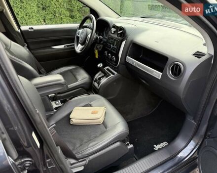 Чорний Джип Compass, об'ємом двигуна 2.36 л та пробігом 166 тис. км за 10900 $, фото 32 на Automoto.ua