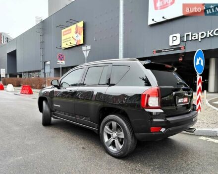 Чорний Джип Compass, об'ємом двигуна 2.4 л та пробігом 115 тис. км за 8990 $, фото 11 на Automoto.ua