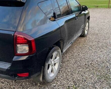 Черный Джип Компас, объемом двигателя 2.4 л и пробегом 150 тыс. км за 8910 $, фото 2 на Automoto.ua