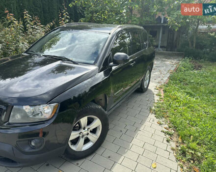 Джип Компас 2014 в Львове на Automoto.ua Черный Джип Компас, объемом двигателя 2.36 л и пробегом 301 тыс. км за 8200 $, фото 2 на Automoto.ua