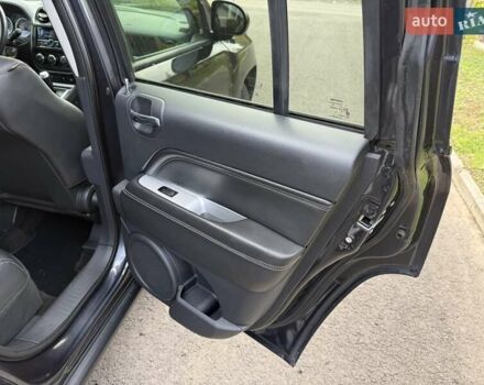 Чорний Джип Compass, об'ємом двигуна 2.36 л та пробігом 166 тис. км за 10900 $, фото 29 на Automoto.ua