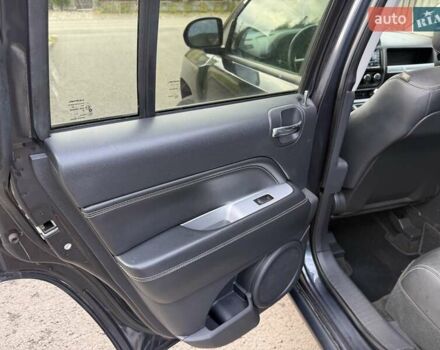 Чорний Джип Compass, об'ємом двигуна 2.36 л та пробігом 166 тис. км за 10900 $, фото 24 на Automoto.ua