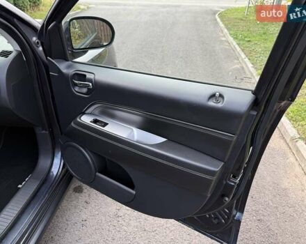 Чорний Джип Compass, об'ємом двигуна 2.36 л та пробігом 166 тис. км за 10900 $, фото 31 на Automoto.ua