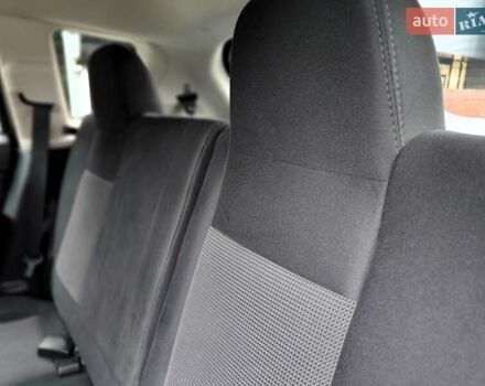 Чорний Джип Compass, об'ємом двигуна 2.4 л та пробігом 115 тис. км за 8990 $, фото 47 на Automoto.ua