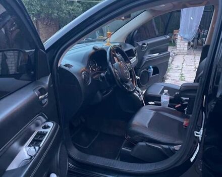 Черный Джип Компас, объемом двигателя 2.36 л и пробегом 176 тыс. км за 9500 $, фото 9 на Automoto.ua