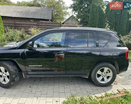 Джип Компас 2014 в Львове на Automoto.ua Черный Джип Компас, объемом двигателя 2.36 л и пробегом 301 тыс. км за 8200 $, фото 3 на Automoto.ua
