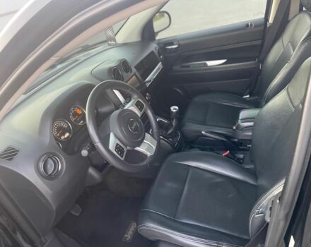 Чорний Джип Compass, об'ємом двигуна 2.2 л та пробігом 170 тис. км за 15096 $, фото 8 на Automoto.ua