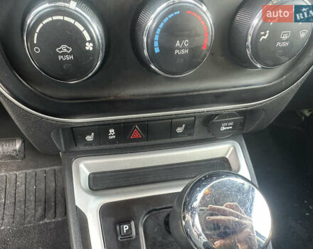 Черный Джип Компас, объемом двигателя 2.36 л и пробегом 259 тыс. км за 9100 $, фото 21 на Automoto.ua