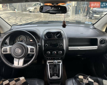 Черный Джип Компас, объемом двигателя 2.36 л и пробегом 259 тыс. км за 9100 $, фото 14 на Automoto.ua