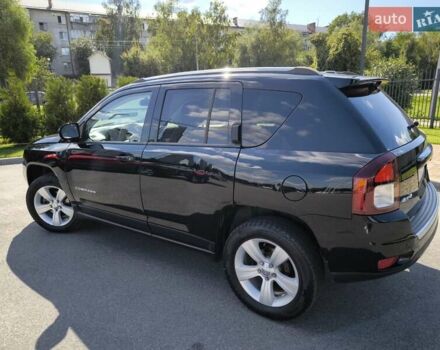 Черный Джип Компас, объемом двигателя 2.36 л и пробегом 173 тыс. км за 9990 $, фото 6 на Automoto.ua