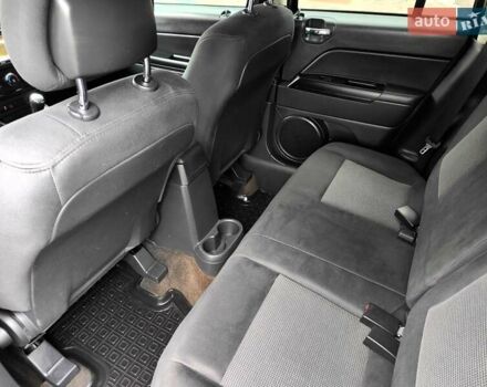 Чорний Джип Compass, об'ємом двигуна 2.4 л та пробігом 115 тис. км за 8990 $, фото 45 на Automoto.ua