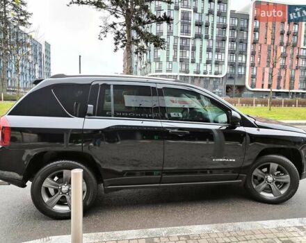 Чорний Джип Compass, об'ємом двигуна 2.4 л та пробігом 115 тис. км за 8990 $, фото 25 на Automoto.ua