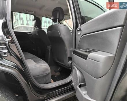 Чорний Джип Compass, об'ємом двигуна 2.4 л та пробігом 115 тис. км за 8990 $, фото 56 на Automoto.ua