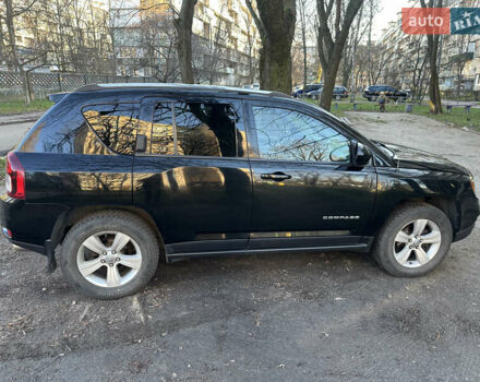 Чорний Джип Compass, об'ємом двигуна 2.36 л та пробігом 180 тис. км за 11200 $, фото 3 на Automoto.ua