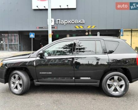 Чорний Джип Compass, об'ємом двигуна 2.4 л та пробігом 115 тис. км за 8990 $, фото 12 на Automoto.ua
