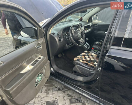 Черный Джип Компас, объемом двигателя 2.36 л и пробегом 259 тыс. км за 9100 $, фото 17 на Automoto.ua