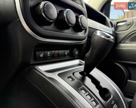 Чорний Джип Compass, об'ємом двигуна 2.36 л та пробігом 166 тис. км за 10900 $, фото 21 на Automoto.ua