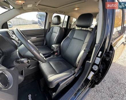 Джип Compass 2015 у Радивилове на Automoto.ua Чорний Джип Compass, об'ємом двигуна 2.36 л та пробігом 150 тис. км за 10300 $, фото 16 на Automoto.ua