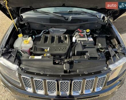 Джип Compass 2015 у Радивилове на Automoto.ua Чорний Джип Compass, об'ємом двигуна 2.36 л та пробігом 150 тис. км за 10300 $, фото 25 на Automoto.ua