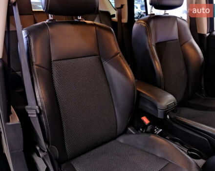 Черный Джип Компас, объемом двигателя 2.36 л и пробегом 121 тыс. км за 9900 $, фото 39 на Automoto.ua