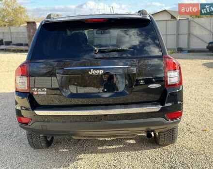 Джип Compass 2015 у Радивилове на Automoto.ua Чорний Джип Compass, об'ємом двигуна 2.36 л та пробігом 150 тис. км за 10300 $, фото 5 на Automoto.ua
