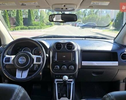 Джип Компас 2015 в Киеве на Automoto.ua Черный Джип Компас, объемом двигателя 2.4 л и пробегом 202 тыс. км за 10400 $, фото 13 на Automoto.ua
