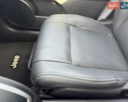 Джип Compass 2015 у Радивилове на Automoto.ua Чорний Джип Compass, об'ємом двигуна 2.36 л та пробігом 150 тис. км за 10300 $, фото 27 на Automoto.ua