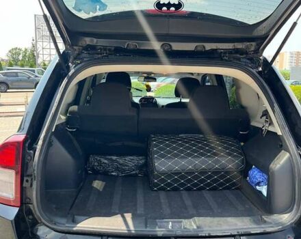 Черный Джип Компас, объемом двигателя 2.36 л и пробегом 123 тыс. км за 10700 $, фото 7 на Automoto.ua