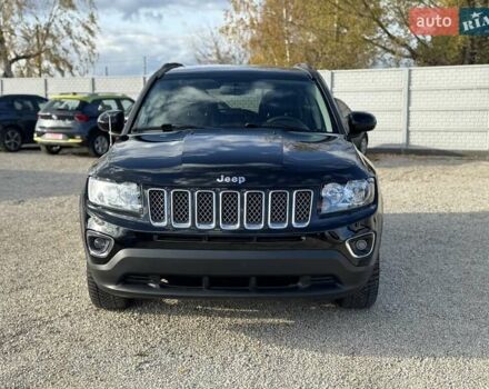 Джип Compass 2015 у Радивилове на Automoto.ua Чорний Джип Compass, об'ємом двигуна 2.36 л та пробігом 150 тис. км за 10300 $, фото 1 на Automoto.ua