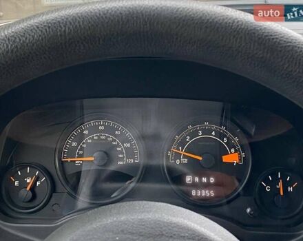 Чорний Джип Compass, об'ємом двигуна 2 л та пробігом 133 тис. км за 10290 $, фото 16 на Automoto.ua