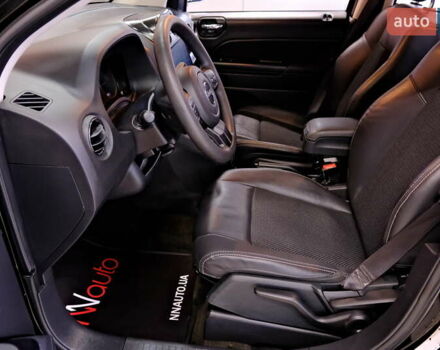 Черный Джип Компас, объемом двигателя 2.36 л и пробегом 121 тыс. км за 9900 $, фото 26 на Automoto.ua