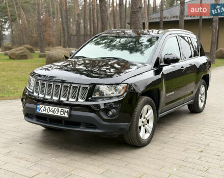 Черный Джип Компас, объемом двигателя 2.36 л и пробегом 211 тыс. км за 9350 $, фото 3 на Automoto.ua