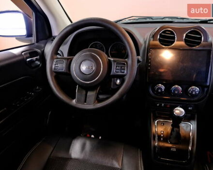 Черный Джип Компас, объемом двигателя 2.36 л и пробегом 121 тыс. км за 9900 $, фото 42 на Automoto.ua