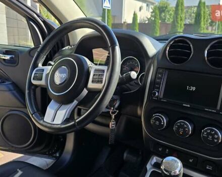 Джип Компас 2015 в Киеве на Automoto.ua Черный Джип Компас, объемом двигателя 2.4 л и пробегом 202 тыс. км за 10400 $, фото 30 на Automoto.ua