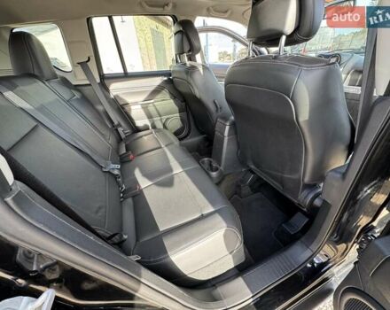 Джип Compass 2015 у Радивилове на Automoto.ua Чорний Джип Compass, об'ємом двигуна 2.36 л та пробігом 150 тис. км за 10300 $, фото 24 на Automoto.ua